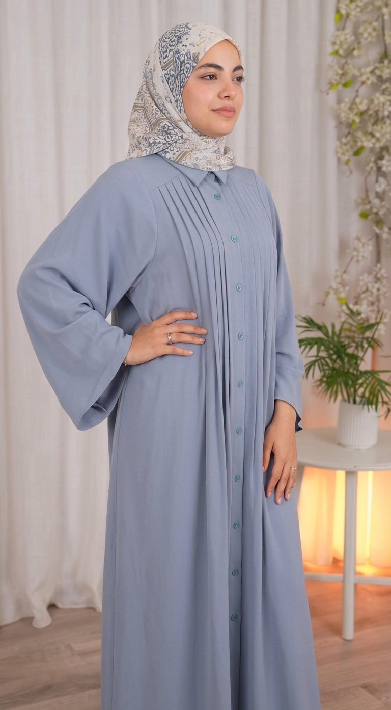 Lina Abaya de Haya Le charme des plis modernes et une élégance discrète